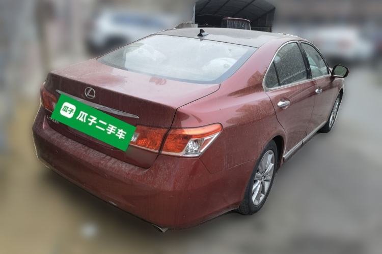 Used Lexus ES 2010 240 Luxury Edition Rear Right 45 Deg