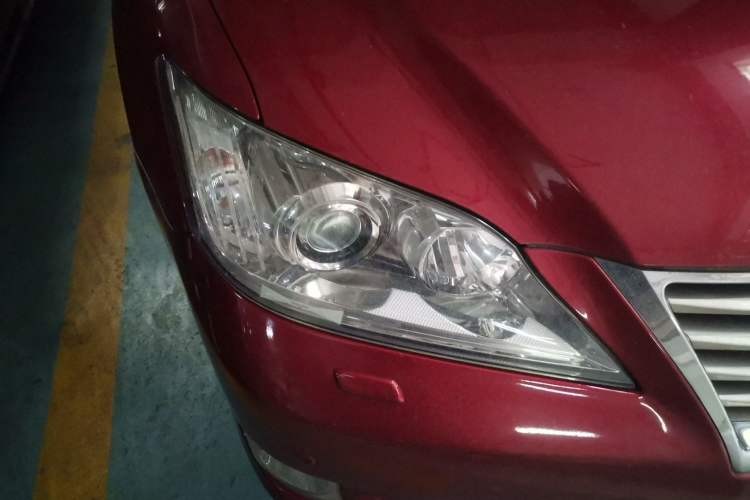 Used Lexus ES 2010 240 Luxury Edition Right Front Headlight