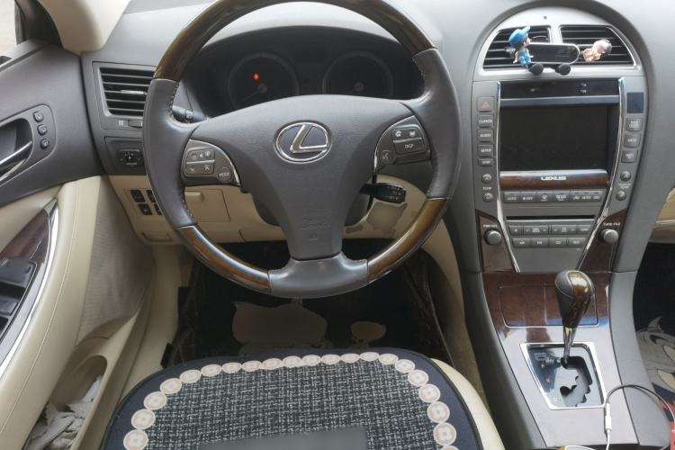 Used Lexus ES 2010 240 Luxury Edition Steering Wheel