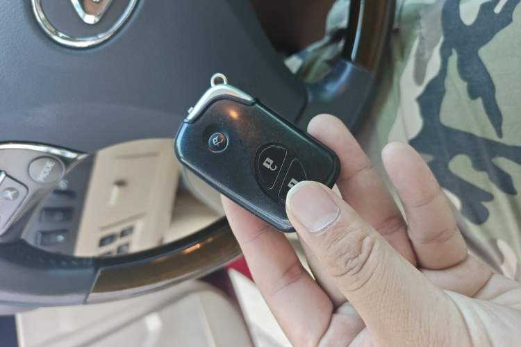 Used Lexus ES  Vehicle Key