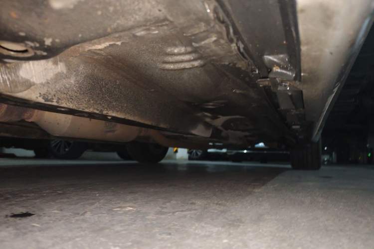 Used Lexus ES 2010 350 Prestige Edition Chassis Front Left