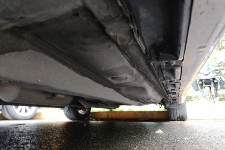 Used Lexus ES 2010 240 Elegant Edition Chassis Front Left
