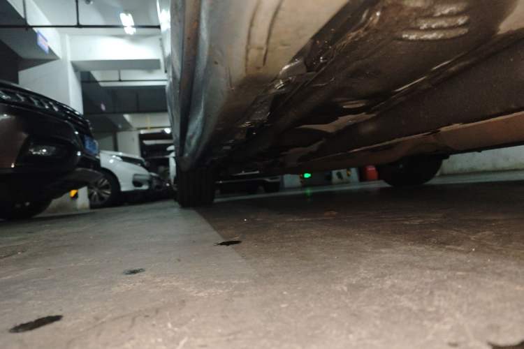 Used Lexus ES 2010 350 Prestige Edition Chassis Front Right