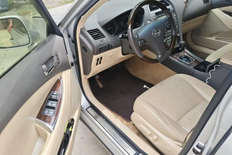 Used Lexus ES 2010 240 Luxury Edition Driver Seat