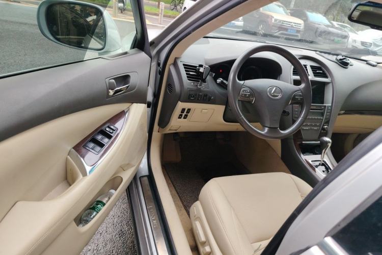 Used Lexus ES 2010 240 Elegant Edition Driver Seat