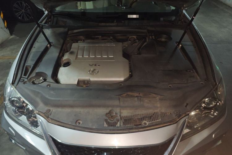 Used Lexus ES 2010 350 Prestige Edition Engine Bay