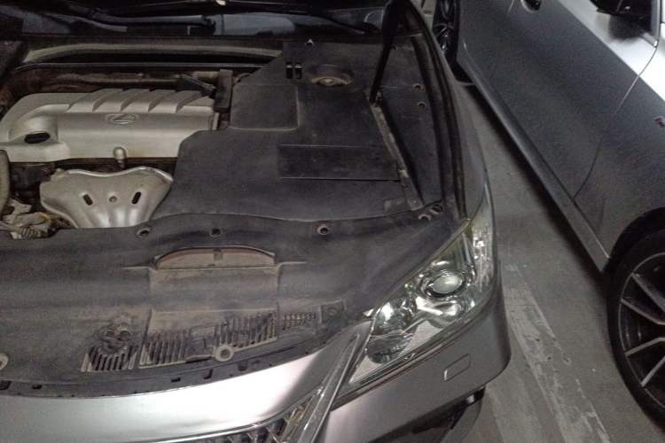Used Lexus ES 2010 240 Luxury Edition Engine Bay Left