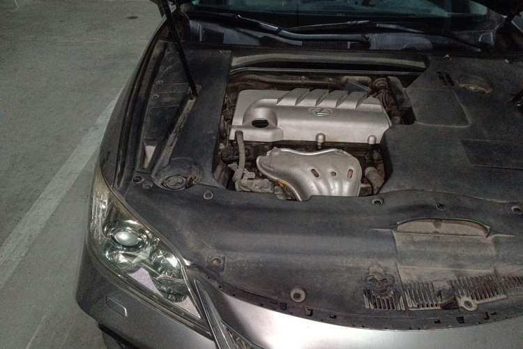 Used Lexus ES 2010 240 Luxury Edition Engine Bay Right