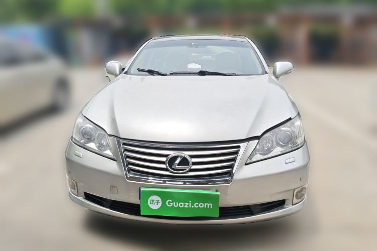 Used Lexus ES 2010 240 Luxury Edition Front