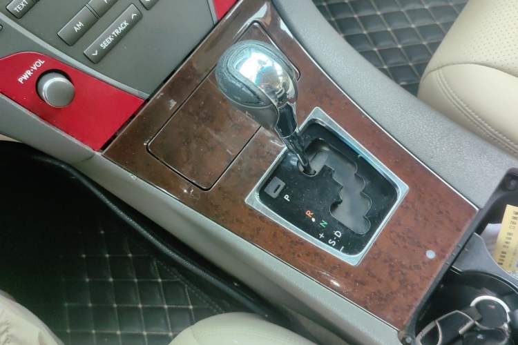 Used Lexus ES 2010 240 Elegant Edition Gear Lever
