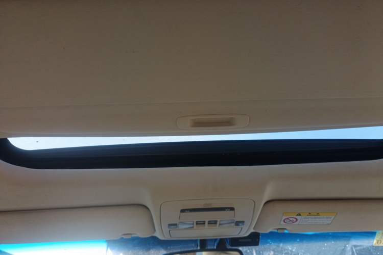 Used Lexus ES 2010 350 Elegant Edition Headliner