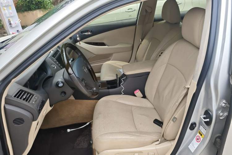 Used Lexus ES 2010 240 Luxury Edition Left Front Seat