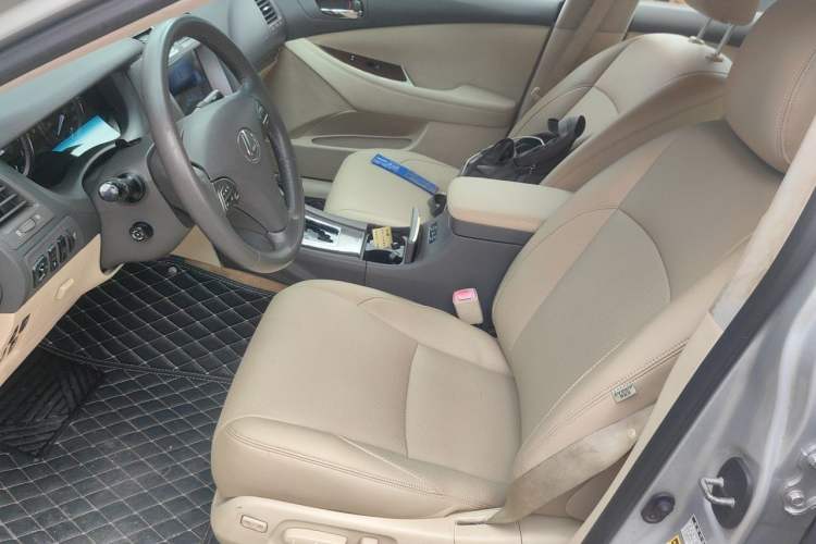 Used Lexus ES 2010 240 Elegant Edition Left Front Seat