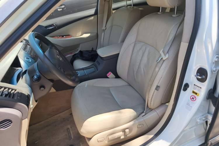 Used Lexus ES 2010 240 Elegant Edition Left Front Seat