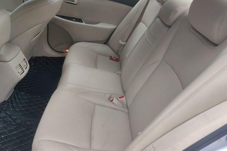 Used Lexus ES 2010 240 Elegant Edition Left Rear Seat