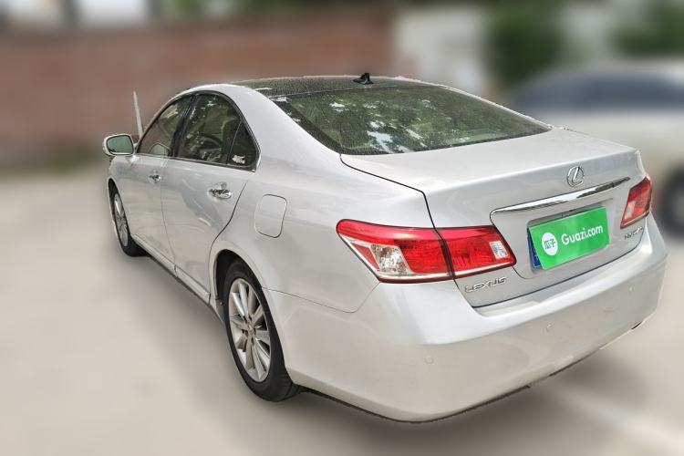 Used Lexus ES 2010 240 Luxury Edition Rear Left 45 Deg