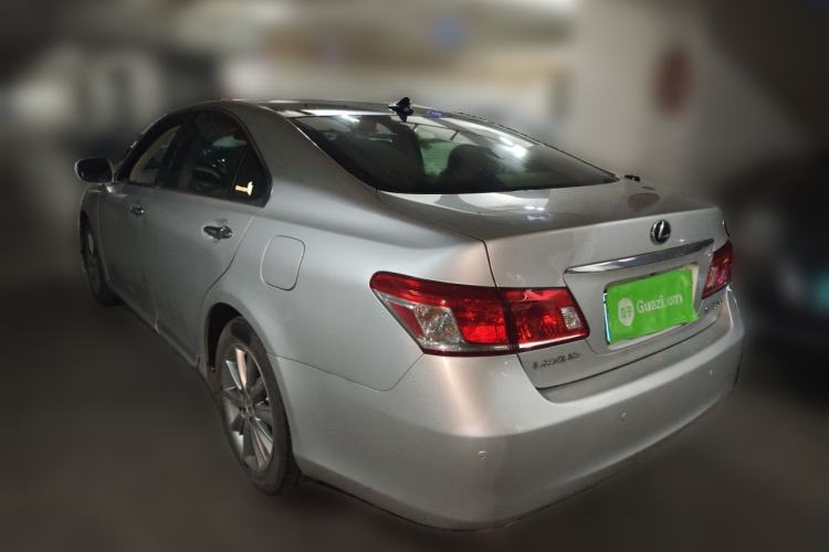 Used Lexus ES 2010 350 Prestige Edition Rear Left 45 Deg