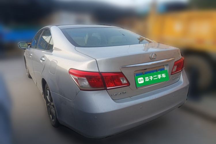 Used Lexus ES 2010 350 Elegant Edition Rear Left 45 Deg