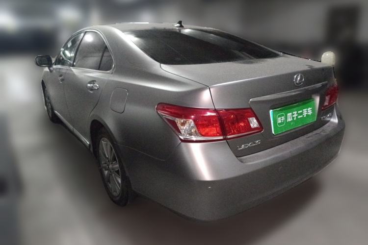 Used Lexus ES 2010 240 Luxury Edition Rear Left 45 Deg