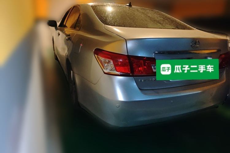 Used Lexus ES 2010 240 Luxury Edition Rear Left 45 Deg
