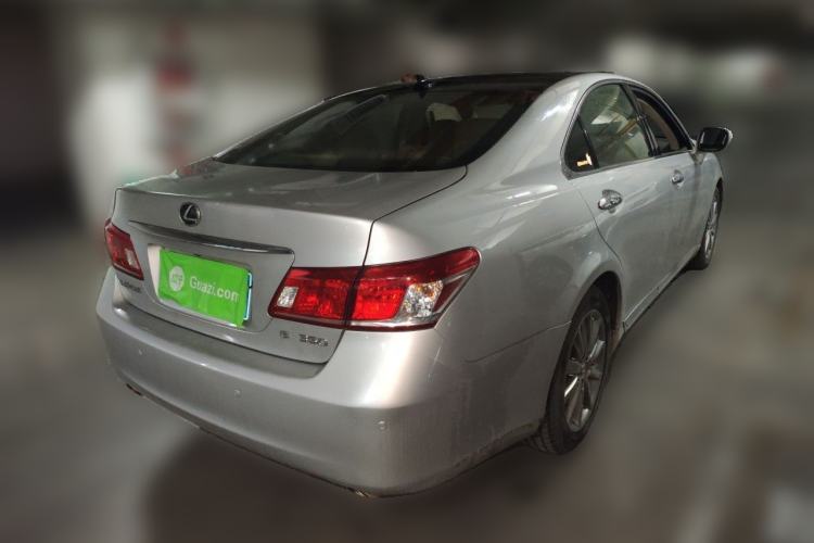 Used Lexus ES 2010 350 Prestige Edition Rear Right 45 Deg