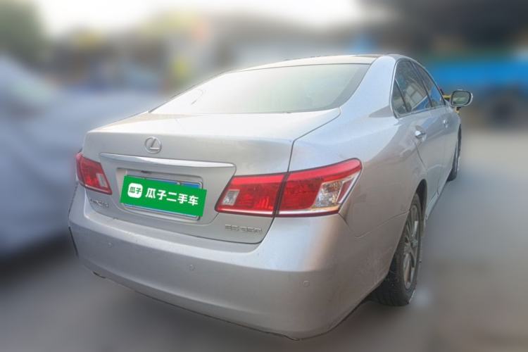 Used Lexus ES 2010 350 Elegant Edition Rear Right 45 Deg