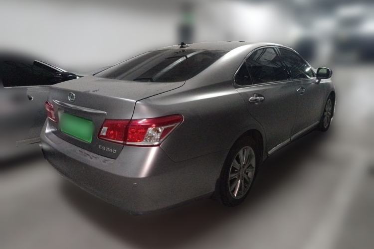 Used Lexus ES 2010 240 Luxury Edition Rear Right 45 Deg