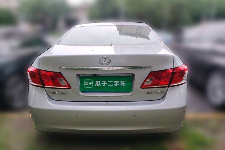 Used Lexus ES 2010 240 Elegant Edition Rear