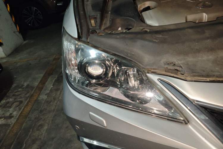 Used Lexus ES 2010 350 Prestige Edition Right Front Headlight