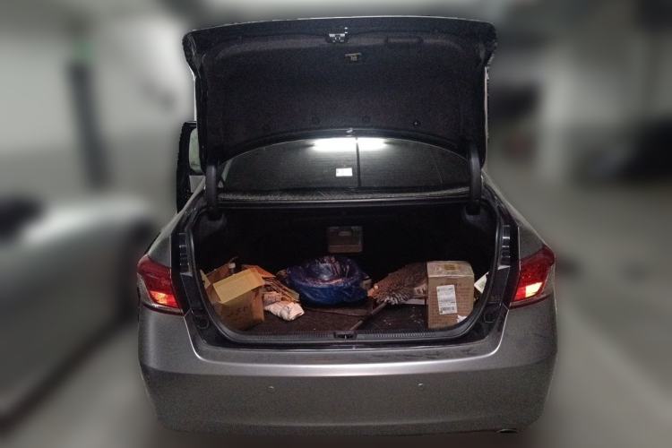 Used Lexus ES 2010 240 Luxury Edition Trunk