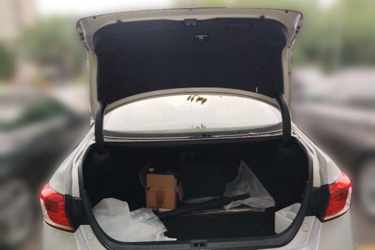 Used Lexus ES 2010 240 Elegant Edition Trunk