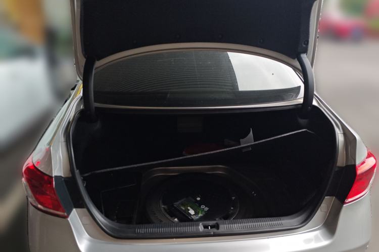 Used Lexus ES 2010 350 Prestige Edition Trunk