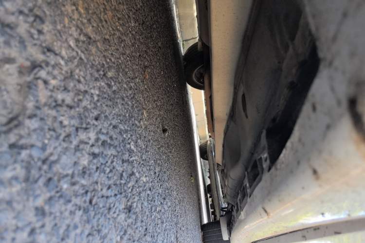 Used Lexus ES 2010 240 Elegant Edition Chassis Front Left