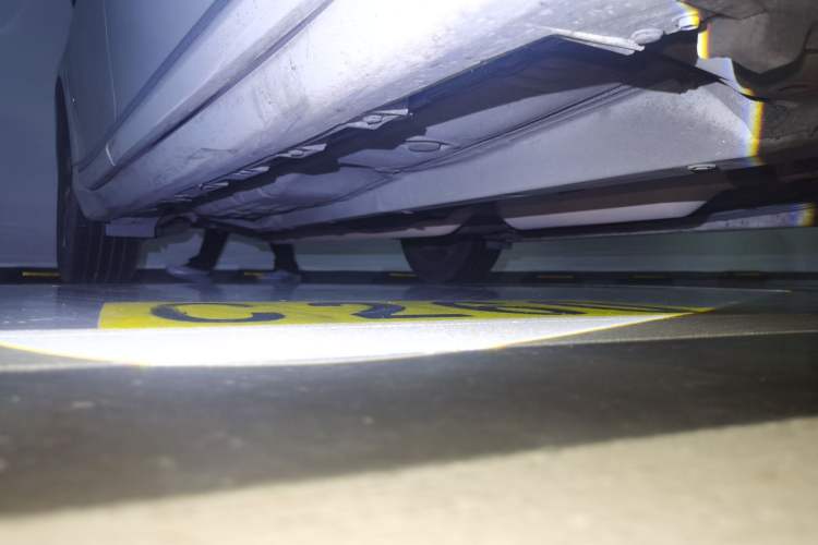 Used Lexus ES 2010 240 Elegant Edition Chassis Front Right