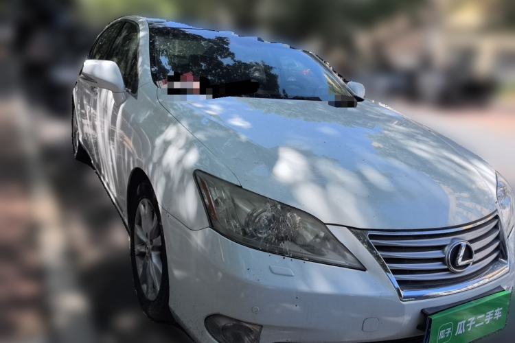 Used Lexus ES 2010 240 Elegant Edition Front Right 45 Deg