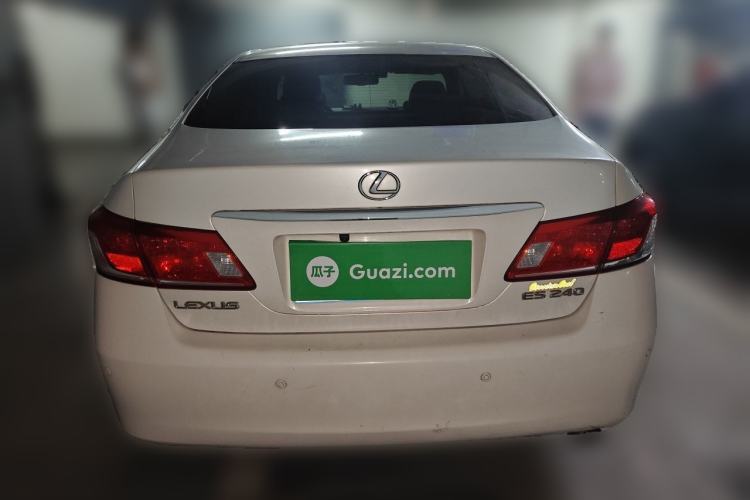 Used Lexus ES 2010 240 Elegant Edition Rear