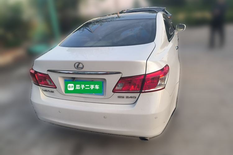 Used Lexus ES 2010 240 Elegant Edition Rear
