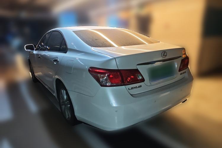 Used Lexus ES 2010 240 Elegant Edition Rear Left 45 Deg