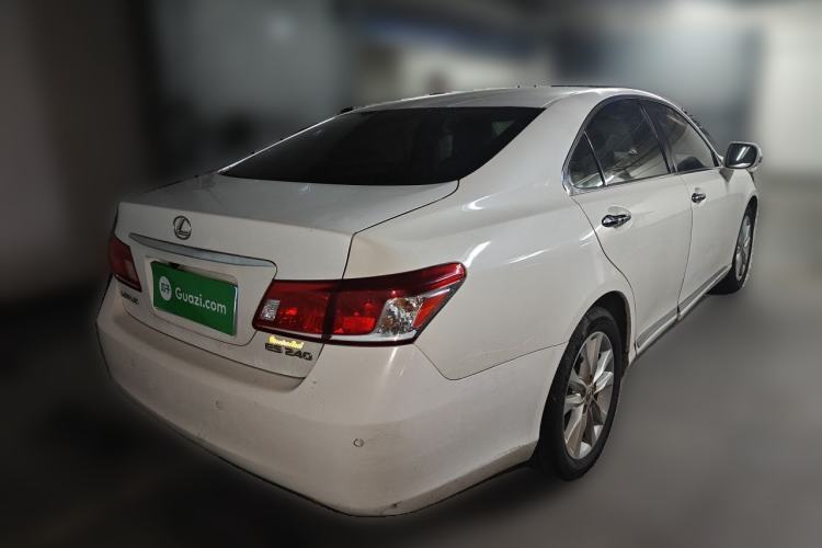 Used Lexus ES 2010 240 Elegant Edition Rear Right 45 Deg