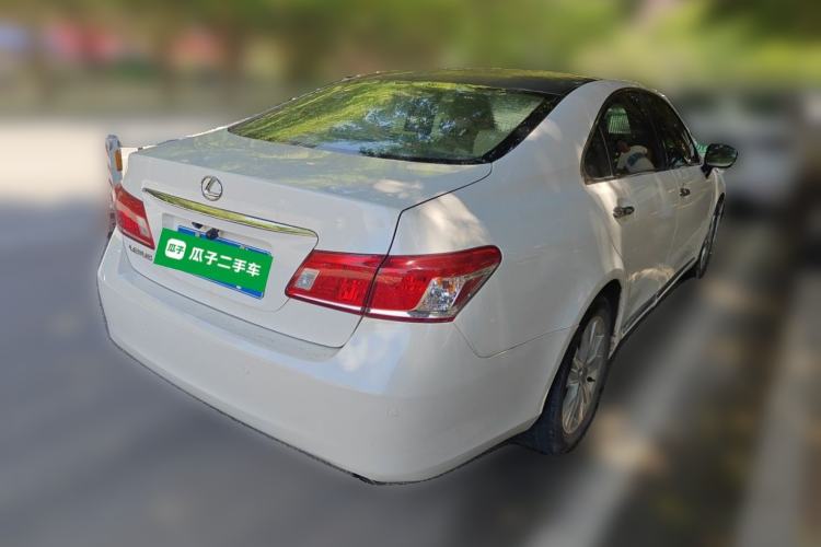 Used Lexus ES 2010 240 Elegant Edition Rear Right 45 Deg