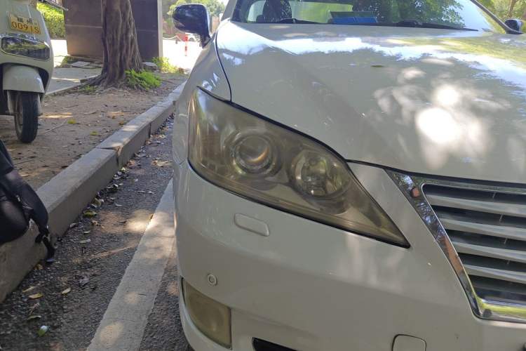 Used Lexus ES 2010 240 Elegant Edition Right Front Headlight