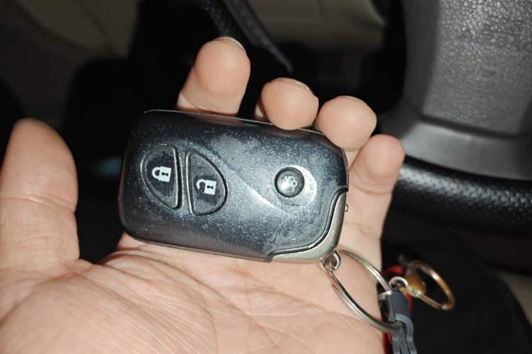 Used Lexus ES 2010 240 Elegant Edition Vehicle Key