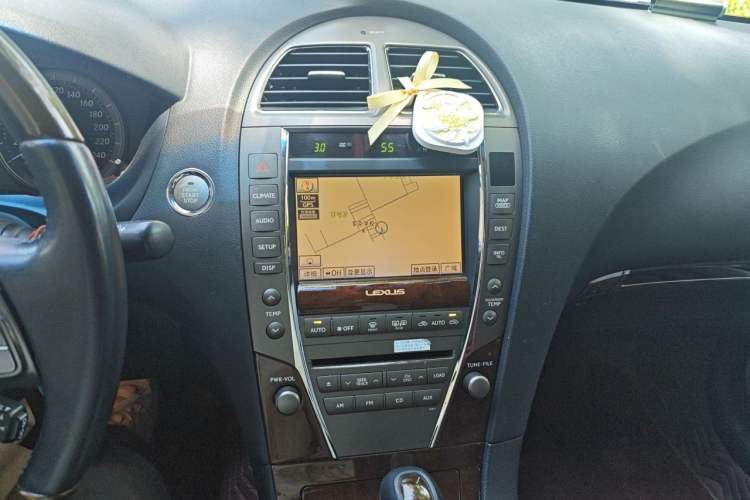 Used Lexus ES 2010 240 Luxury Edition Audio And AC Panel