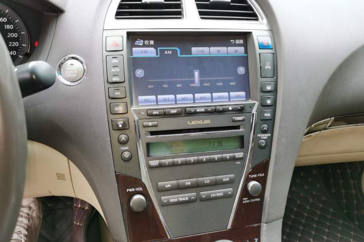 Used Lexus ES 2010 240 Elegant Edition Audio And AC Panel