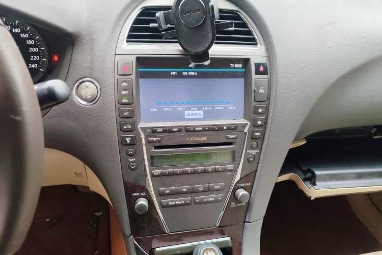 Used Lexus ES 2010 350 Elegant Edition Audio And AC Panel