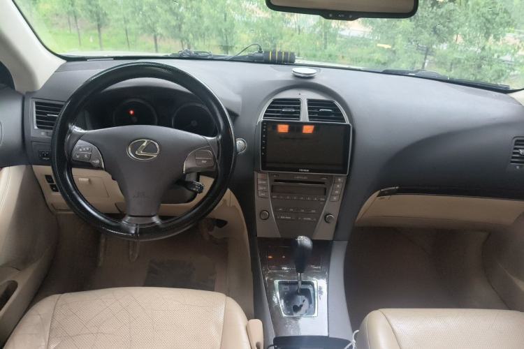 Used Lexus ES 2010 240 Elegant Edition Center Console