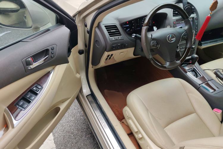 Used Lexus ES 2010 350 Elegant Edition Driver Seat