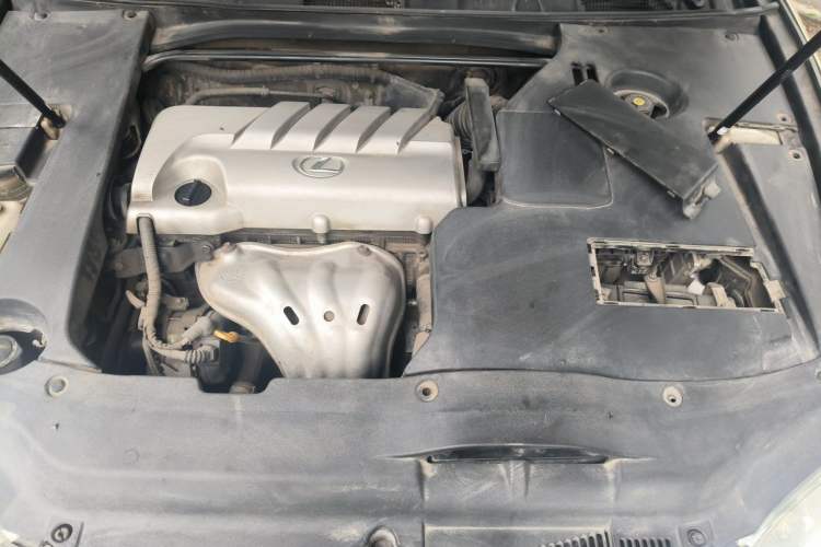 Used Lexus ES 2010 240 Elegant Edition Engine Bay