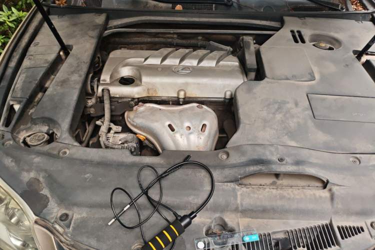 Used Lexus ES 2010 240 Elegant Edition Engine Bay Right