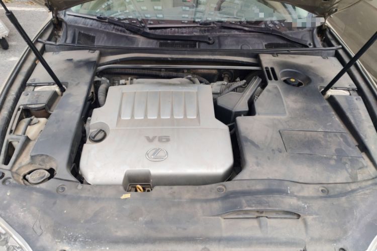Used Lexus ES 2010 350 Elegant Edition Engine Bay